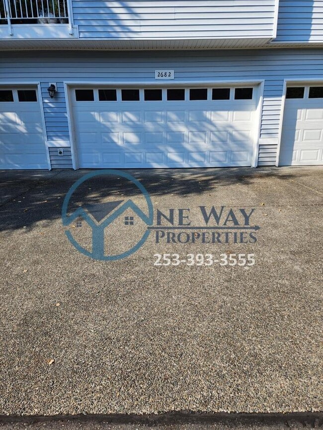 Building Photo - 2682 Hamilton Ave