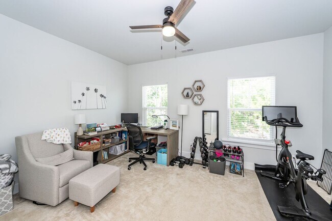 Building Photo - 3 Bedroom 3 Bath Single Family Home in Sab...