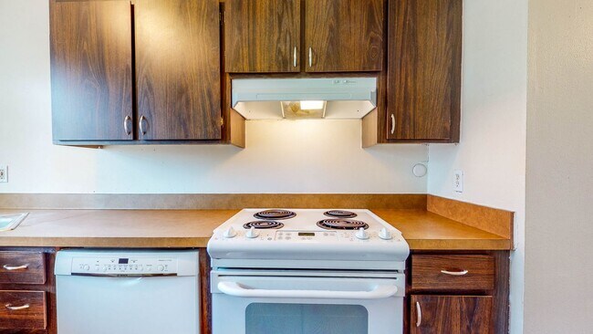 Building Photo - 562 Santa Alicia Dr