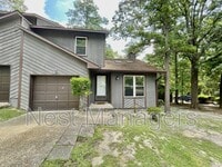 Building Photo - 820A Anarine Rd