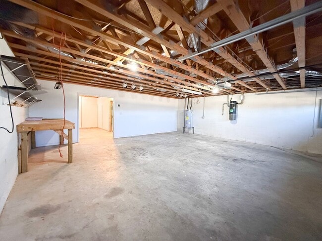 Building Photo - Spacious 3-Bedroom Home with Huge Basement, Garage, and Scenic Country Views