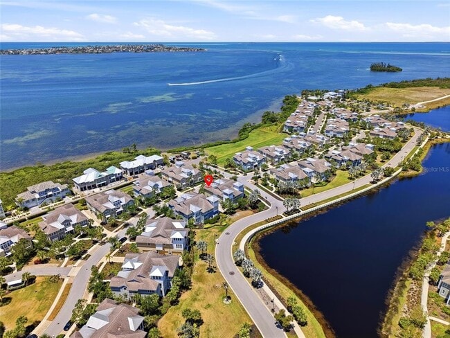 Building Photo - 319 Compass Point Dr