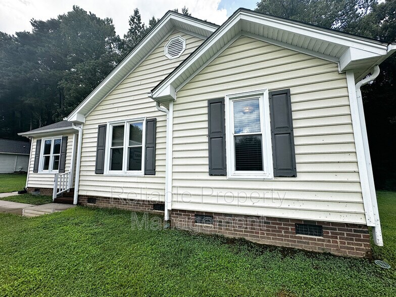 Building Photo - 5110 Raleigh Rd