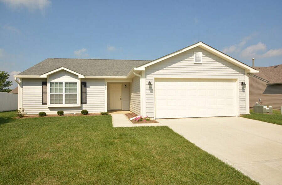 Primary Photo - 4062 Magnolia Dr