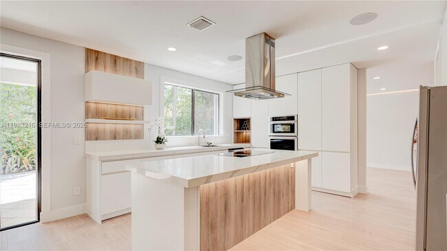 Building Photo - 7956 SW 195th St