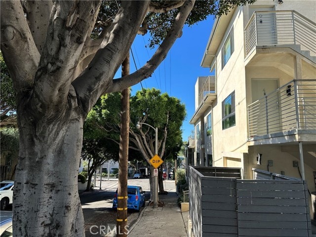 Building Photo - 301 Ashland Ave