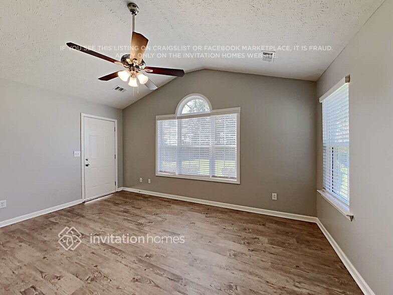 Building Photo - 1317 Kent Manor