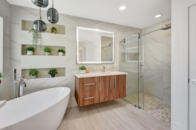 Building Photo - 11287 Vivero Ave