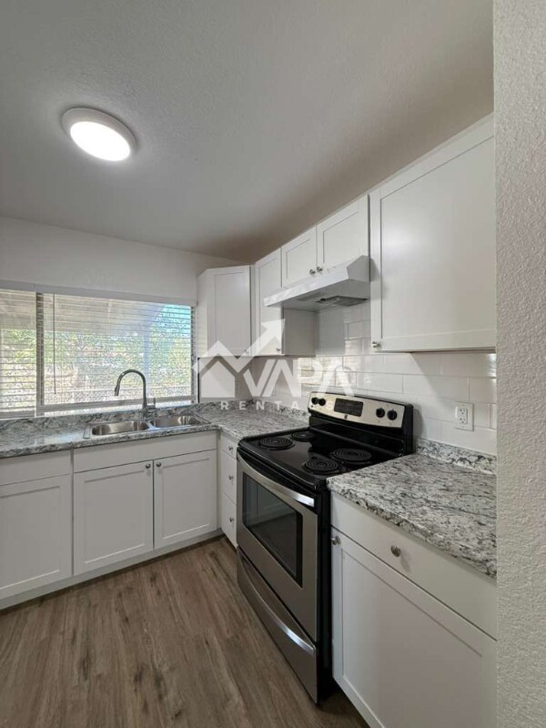 Building Photo - 5507 Prairie Flower Dr