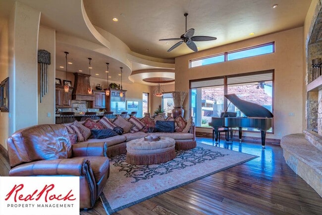 Building Photo - Incredible 4 Bedroom, 4 Bathroom FULLY FURNISHED Property in Entrada with a Private Pool!! 18 Mon...