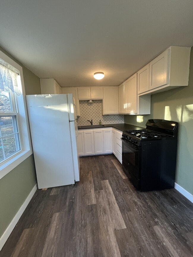 Building Photo - 16665 County Rd 3460