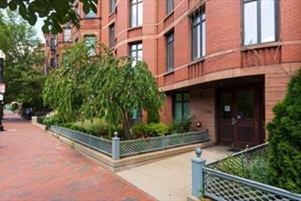 Building Photo - 430 Massachusetts Ave