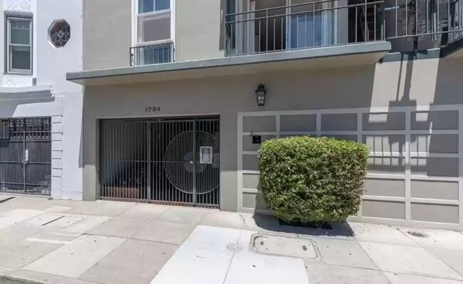 Building Photo - Lovely 1Br/1BA Heart of the Marina Flat!  ...