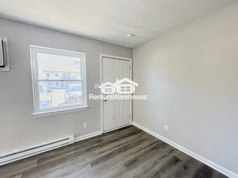 Building Photo - 7441 Fenner St
