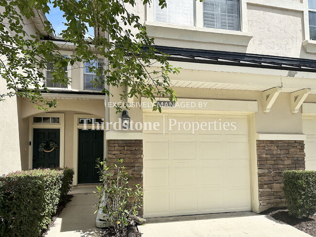 Building Photo - 6131 Bartram Village Dr