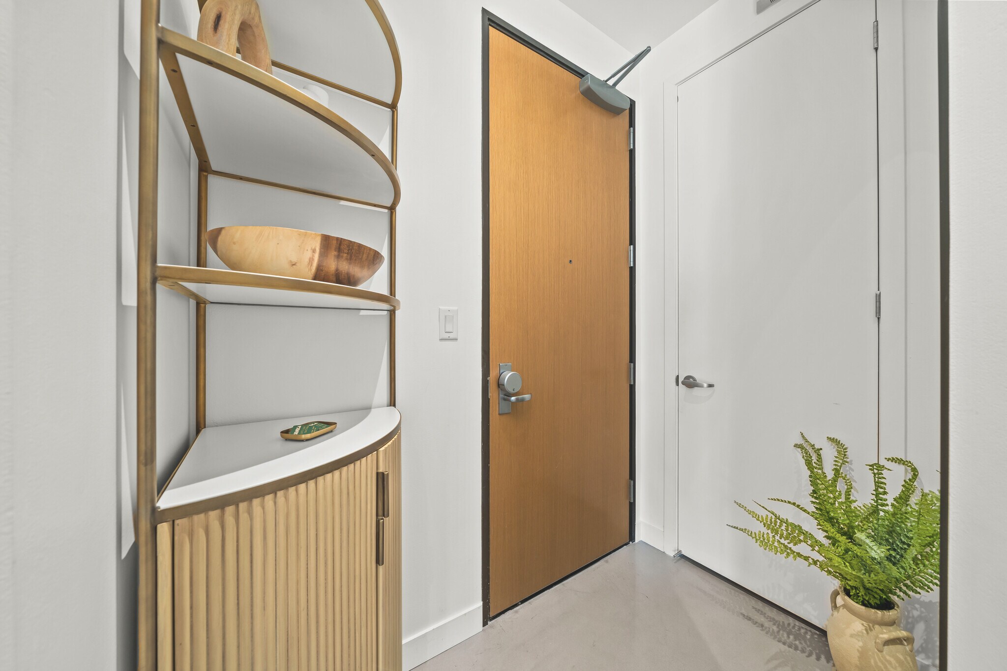 Building Photo - 1050 Island Ave