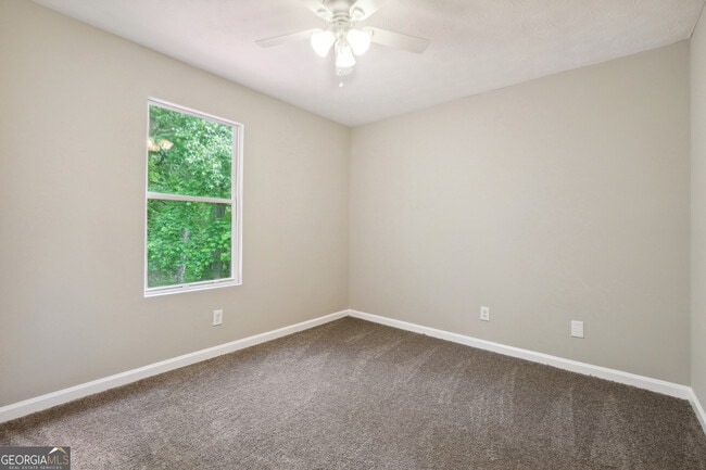 Building Photo - 1819 Singer Way