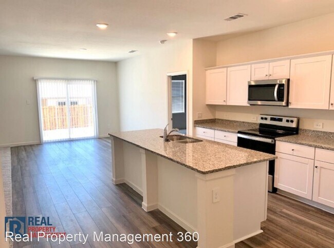 Building Photo - 4 br, 2 bath House - 13236 Ridings Drive