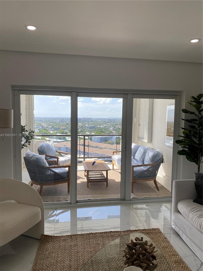 Building Photo - 1500 S Ocean Blvd