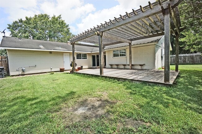 Building Photo - 1922 Westlake Way