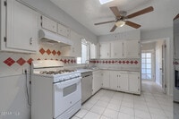 Building Photo - 10368 Potencia Dr