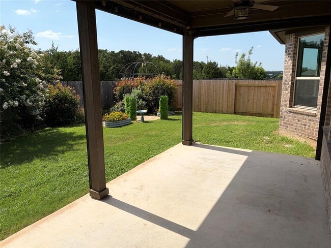 Building Photo - 641 Gabrielle Anne Dr