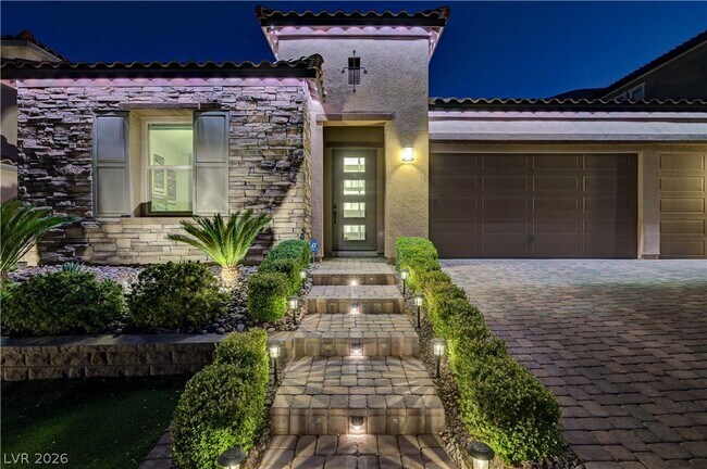 Building Photo - 3943 Reyes Ave