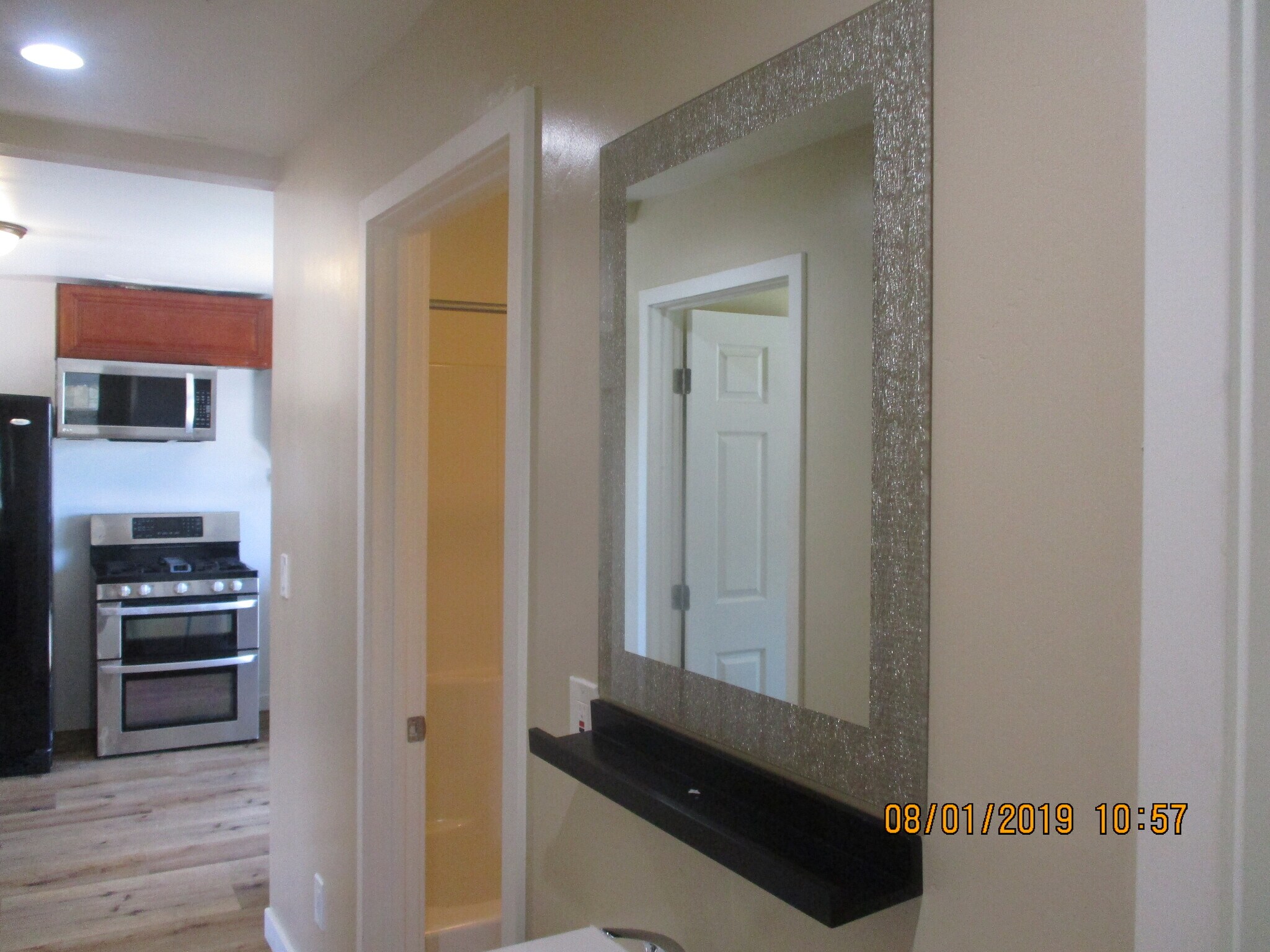 Building Photo - 5553 Dorothy Dr