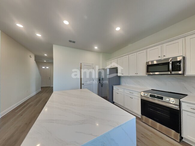 Building Photo - 3715 Center Cove Lane
