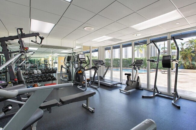 Building Photo - 2351 Douglas Rd