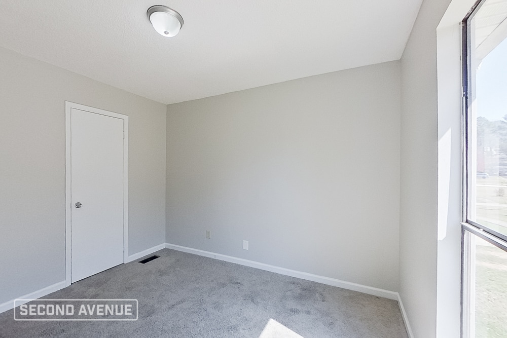 Building Photo - 434 15th Terrace NW