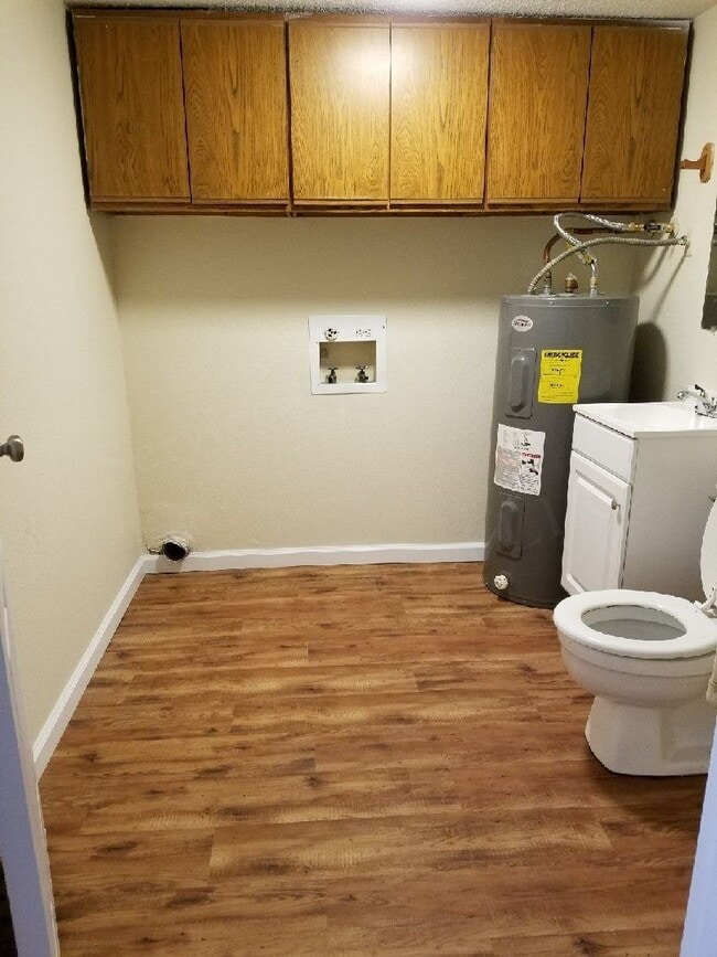 Building Photo - Dexter Grant Townhouses