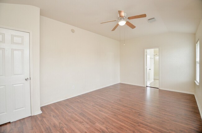 Building Photo - 20903 Hamlet Ridge Ln