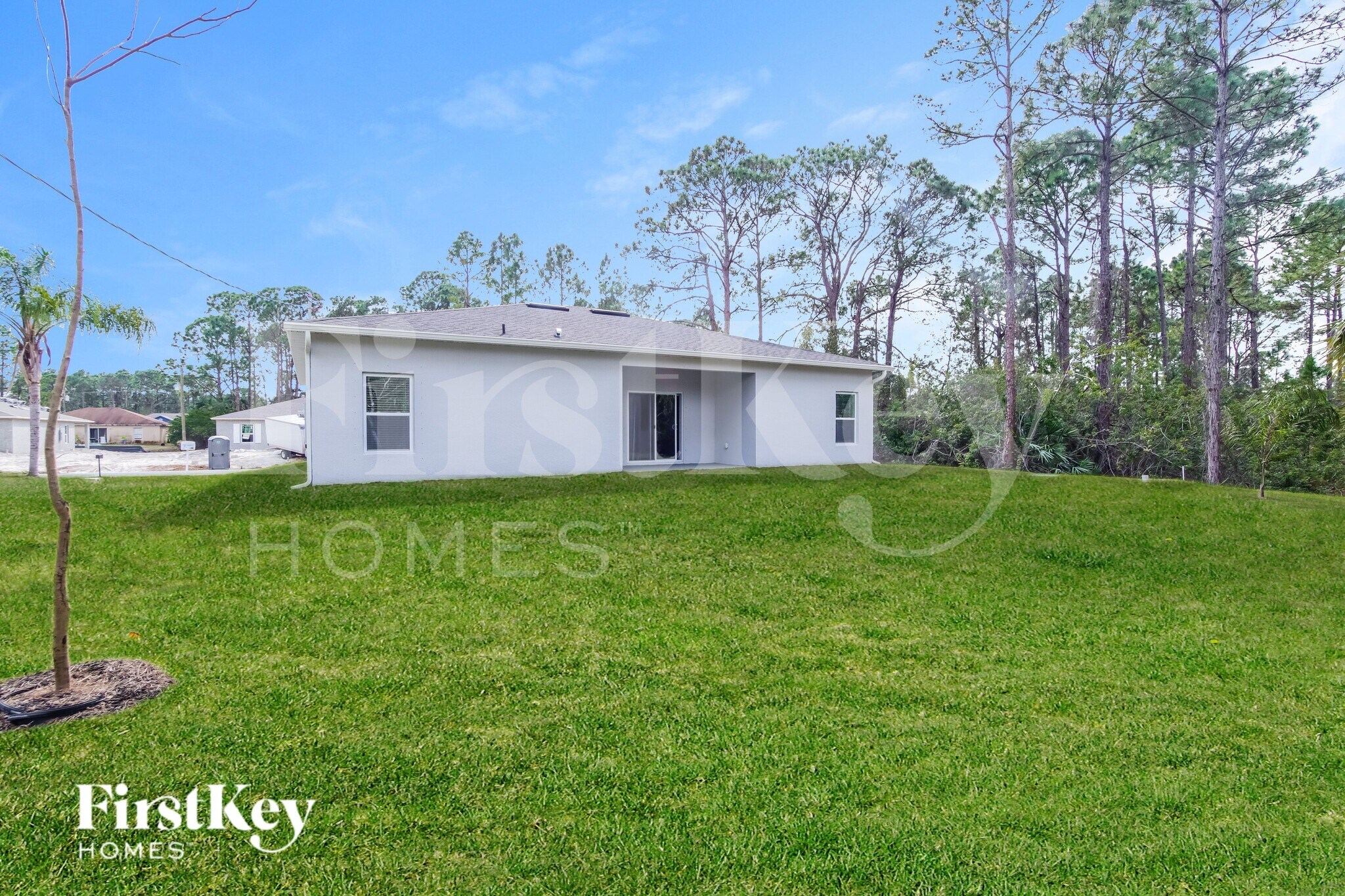 Building Photo - 543 Waterside Rd SE