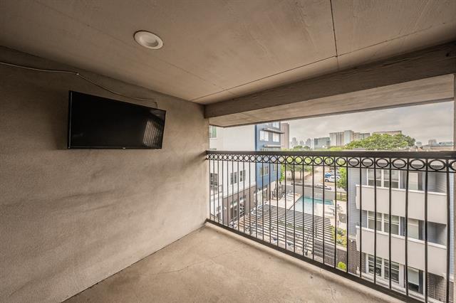 Building Photo - 4110 McKinney Ave