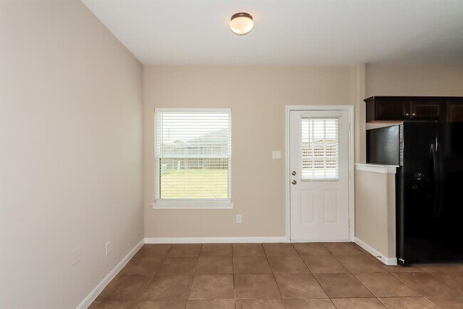 Building Photo - 10703 Prillerman Trails Dr
