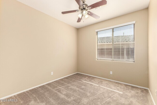 Building Photo - 202 E Rock Wren Dr