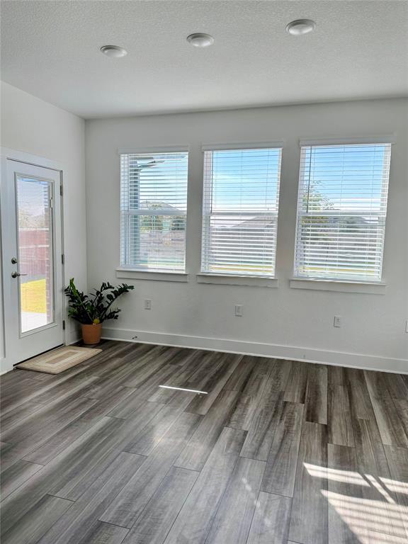 Primary Photo - 1711 Winding Talley St