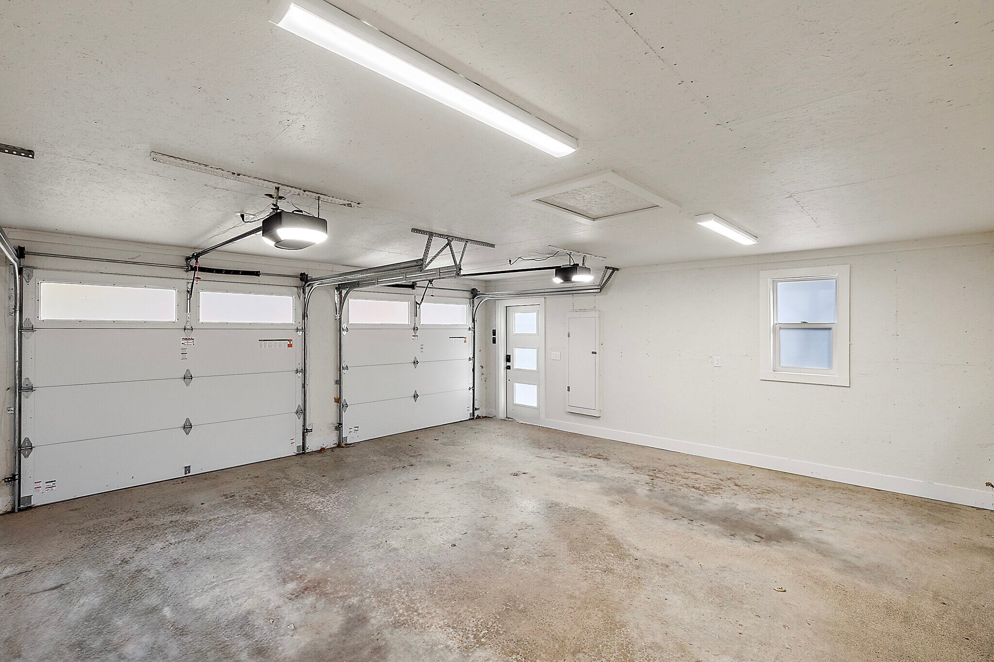 Building Photo - 629 Brooks St