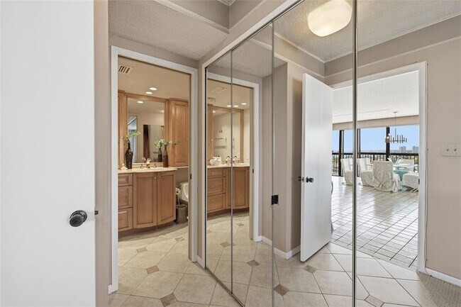 Building Photo - 9495 Blind Pass Rd