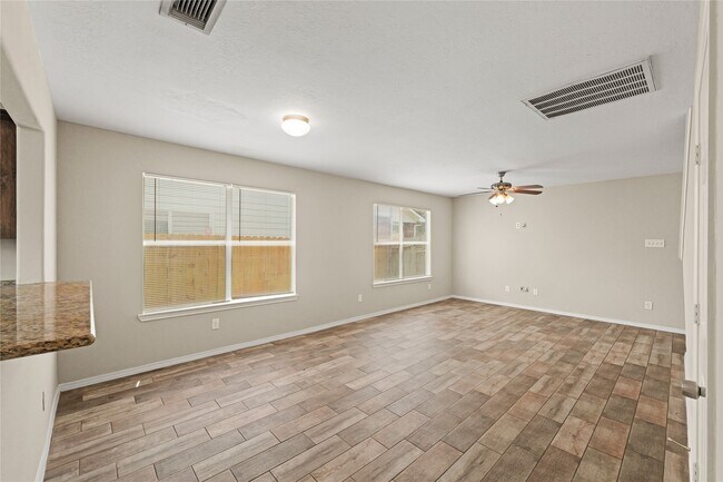 Building Photo - 21826 Siberian Elm Ln