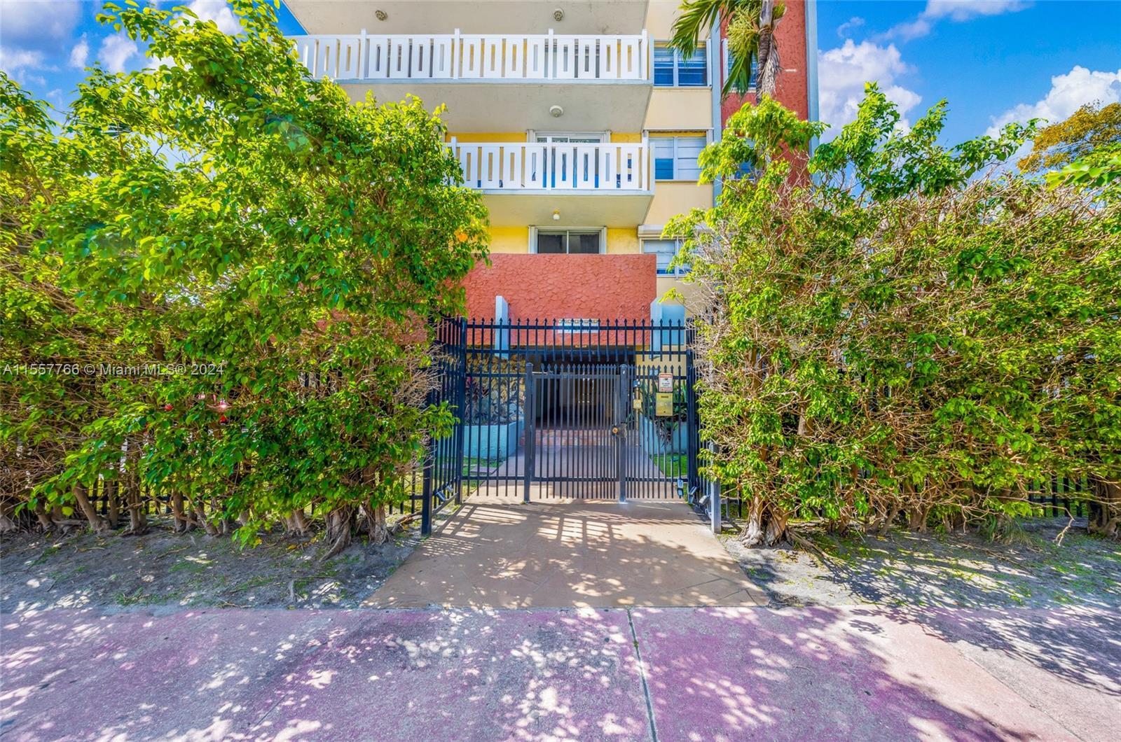 Building Photo - 7900 Tatum Waterway Dr