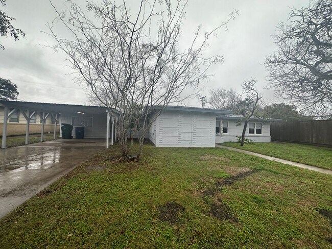 Building Photo - 606 Wilshire - 4/Bed 2/Bath