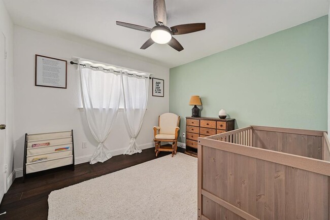 Building Photo - 9007 Jesse James Dr