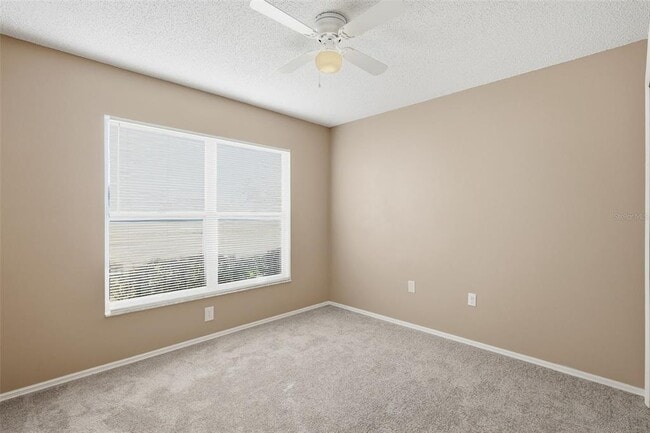 Building Photo - 844 Delfino Pl