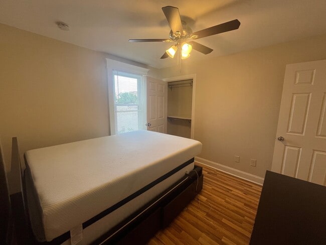 Building Photo - 350 Melwood Ave