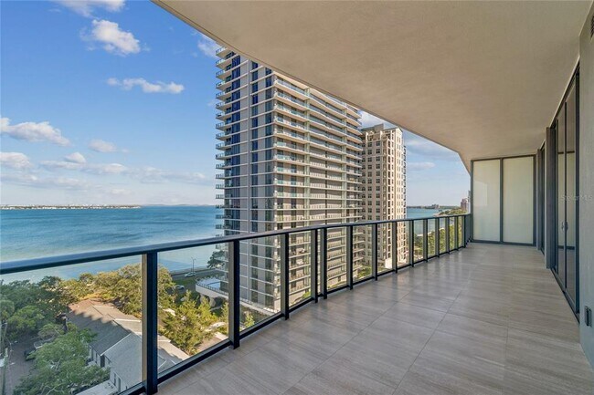 Building Photo - 3015 S Ysabella Ave