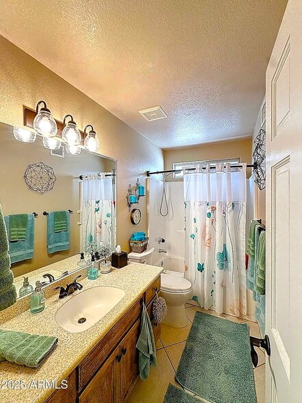 Building Photo - 4707 E Angela Dr