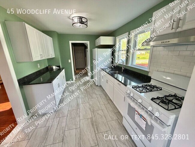 Building Photo - 45 Woodcliff Ave