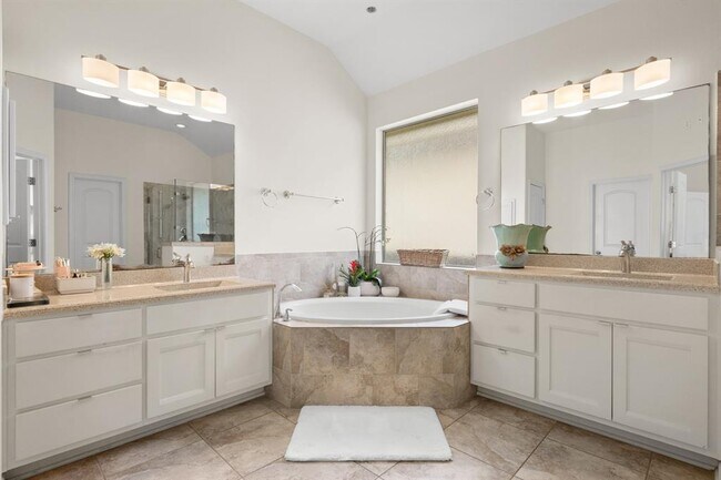 Building Photo - 4221 Gandara Bend